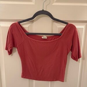 Bozzolo Red Ribbed Crop Top